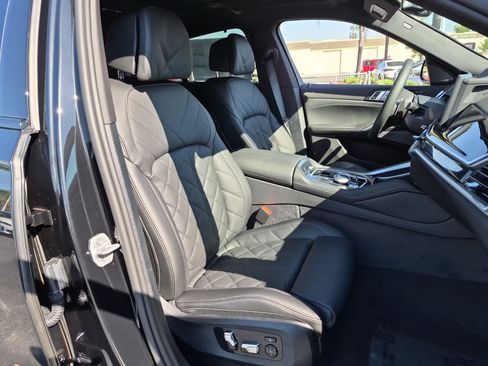 New 2027 BMW X6 xDrive40i w/ Executive Package AWD/4WD image 33