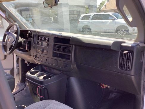 Used 2016 Chevrolet Express 2500 w/ Cold Climate Package RWD image 42