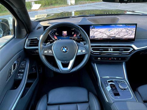 Used 2024 BMW 330i xDrive Sedan w/ Convenience Package image 17