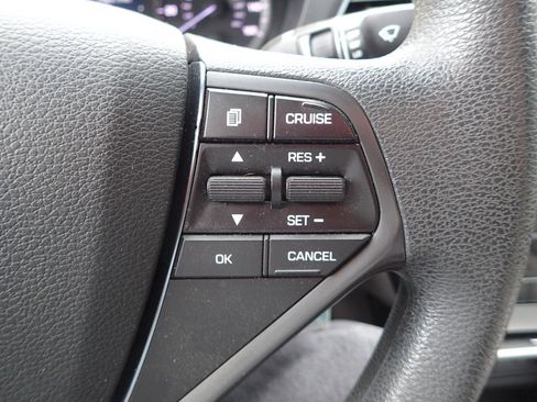 Used 2015 Hyundai Sonata SE FWD image 15
