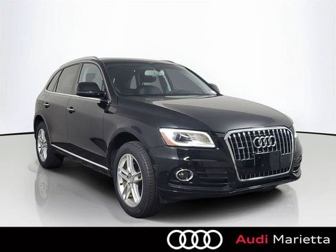 Used 2017 Audi Q5 2.0T Premium Plus w/ Technology Package AWD/4WD image 1