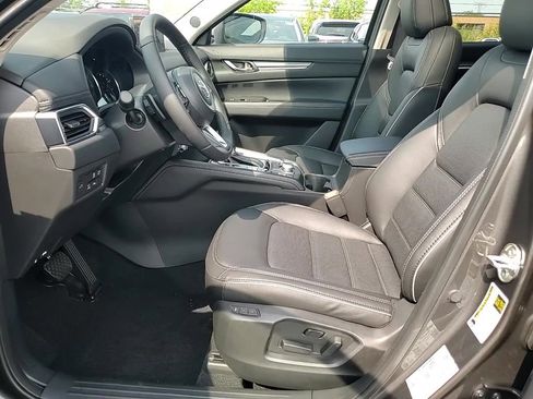 New 2025 MAZDA CX-5 AWD 2.5 S w/ Premium Plus Pkg image 13