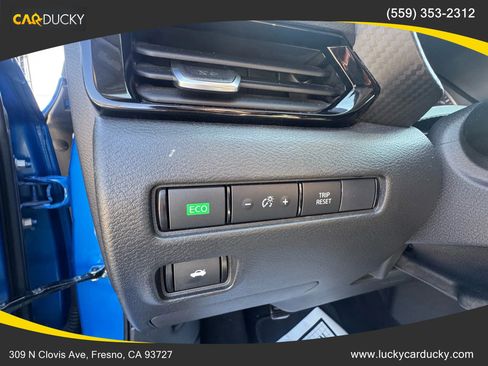 Used 2023 Nissan Sentra SV w/ All-Weather Package image 10