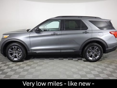 Used 2023 Ford Explorer XLT w/ Equipment Group 202A image 9