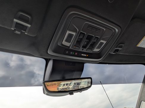 Used 2024 GMC Sierra 2500 Denali Ultimate w/ Max Trailering Package image 31