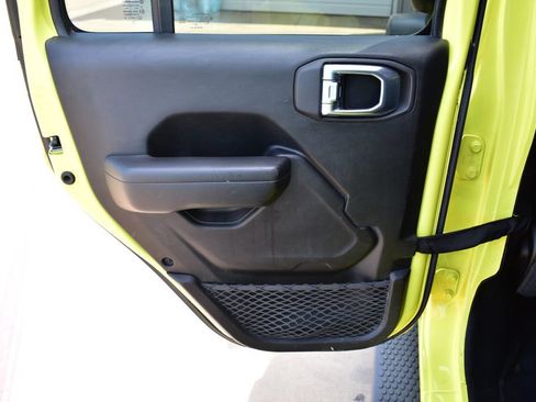 Used 2023 Jeep Wrangler Unlimited Sport AWD/4WD image 20
