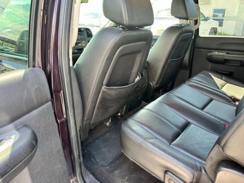 Used 2008 Chevrolet Silverado 2500 LT w/ 2LT Convenience Package image 17