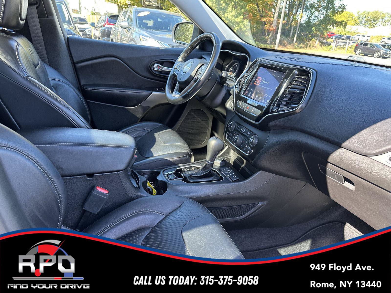 Used 2021 Jeep Cherokee Limited AWD/4WD image 26