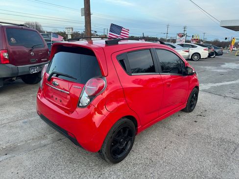Used 2014 Chevrolet Spark LT image 5