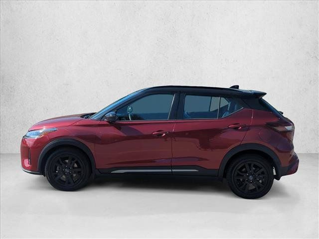 Used 2023 Nissan Kicks SR w/ SR Premium Package FWD image 4