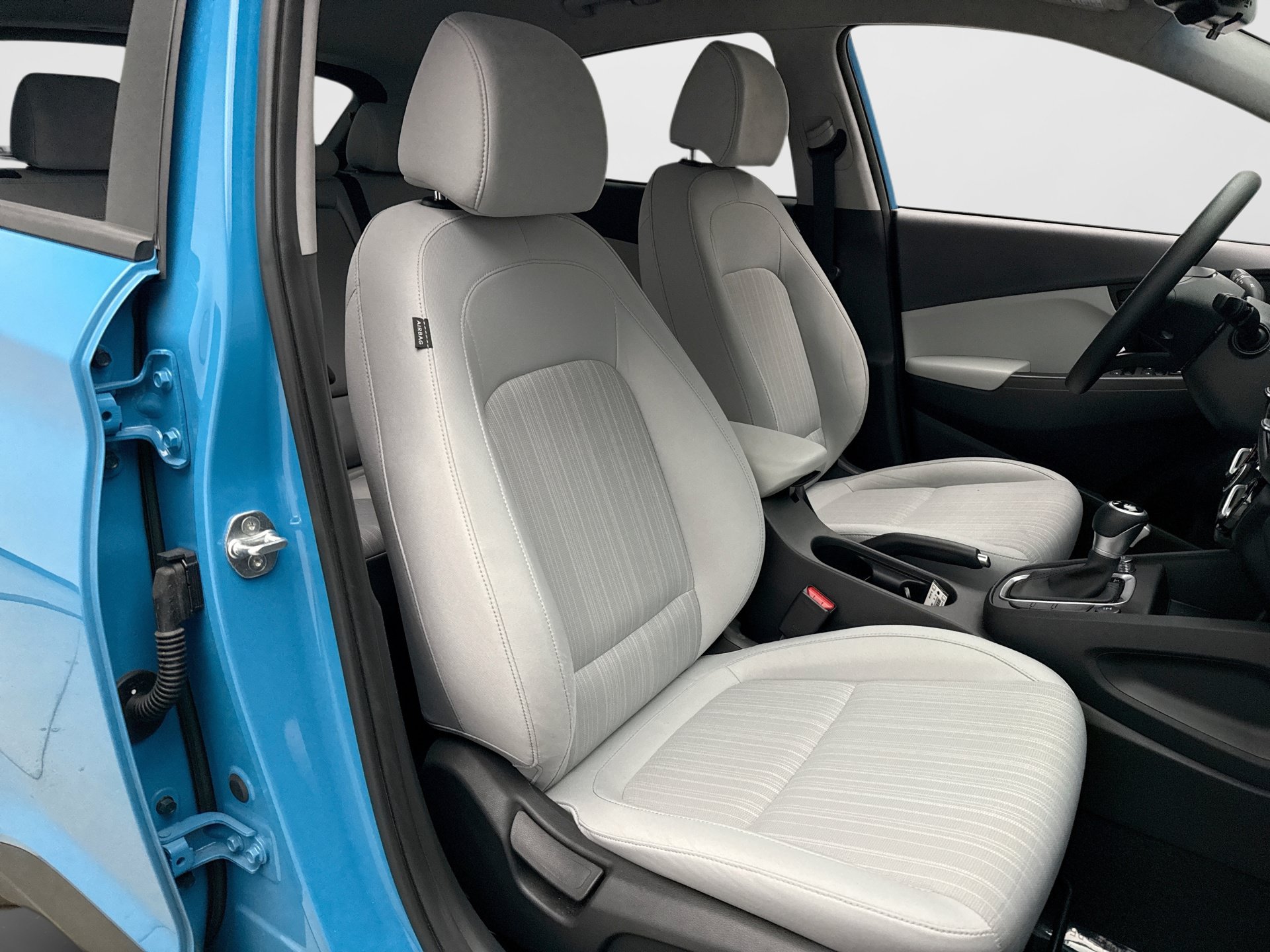 Used 2022 Hyundai Kona SEL AWD/4WD image 16