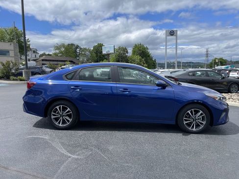 Certified 2024 Kia Forte LXS FWD image 4