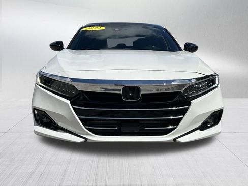 Used 2022 Honda Accord Sport image 2