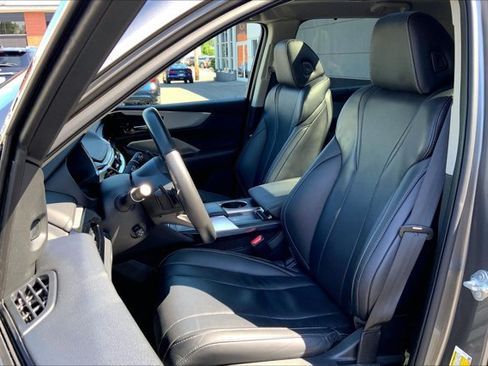Used 2024 Acura MDX SH-AWD w/ Technology Package image 25