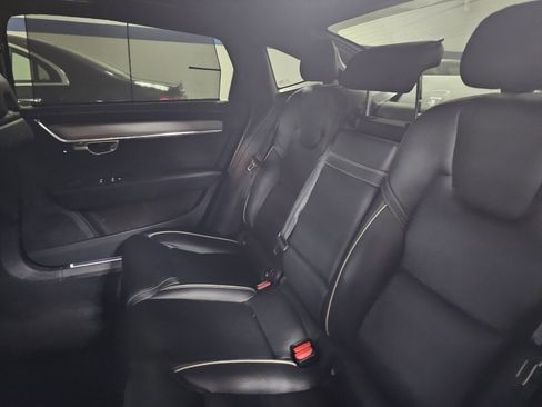 Used 2020 Volvo S90 T8 Inscription w/ Advanced Package image 8