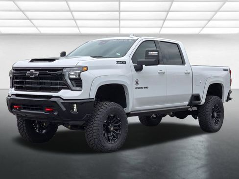 New 2025 Chevrolet Silverado 2500 LTZ w/ Trail Boss Package AWD/4WD image 2