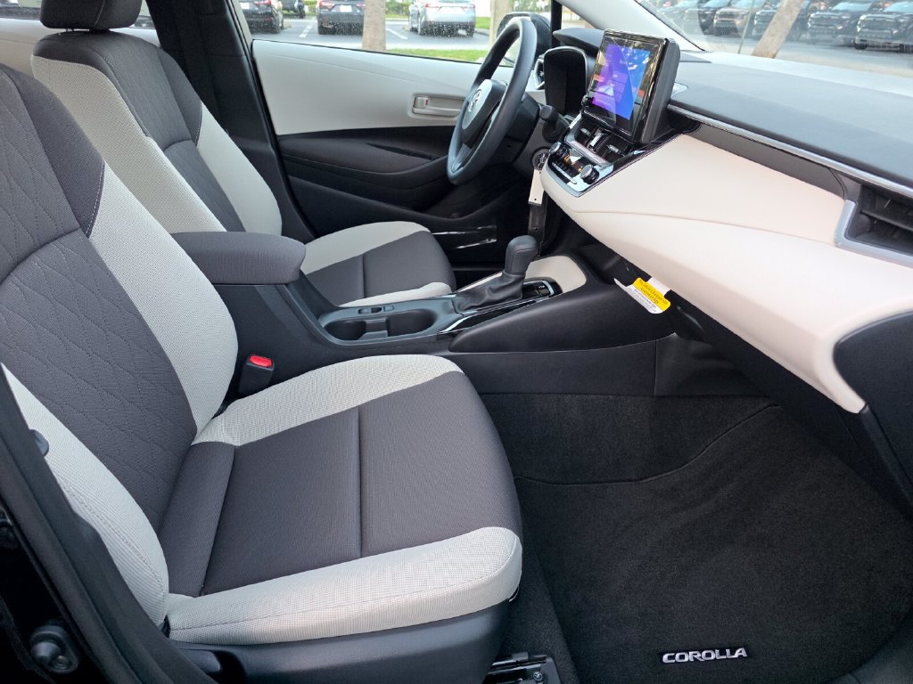 New 2027 Toyota Corolla LE FWD image 14