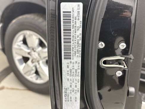 Used 2016 RAM 1500 Big Horn image 11