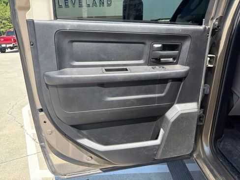 Used 2015 RAM 2500 Tradesman w/ Chrome Appearance Group AWD/4WD image 23