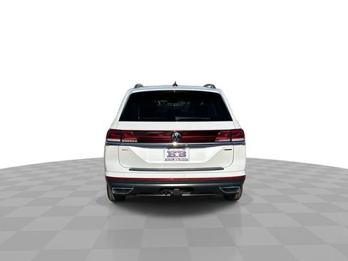 Used 2024 Volkswagen Atlas SEL image 7