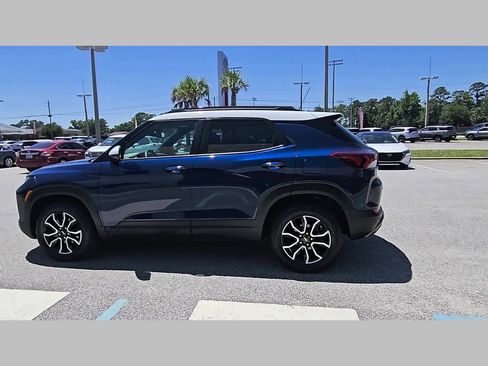 Used 2022 Chevrolet TrailBlazer ACTIV w/ Sun and Liftgate Package AWD/4WD image 27