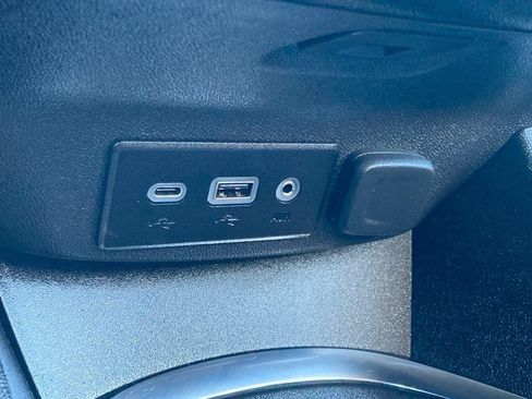 Used 2024 Chevrolet Malibu LT image 25