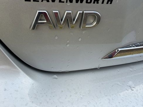 Used 2014 INFINITI Q50 Premium w/ Technology Package image 11