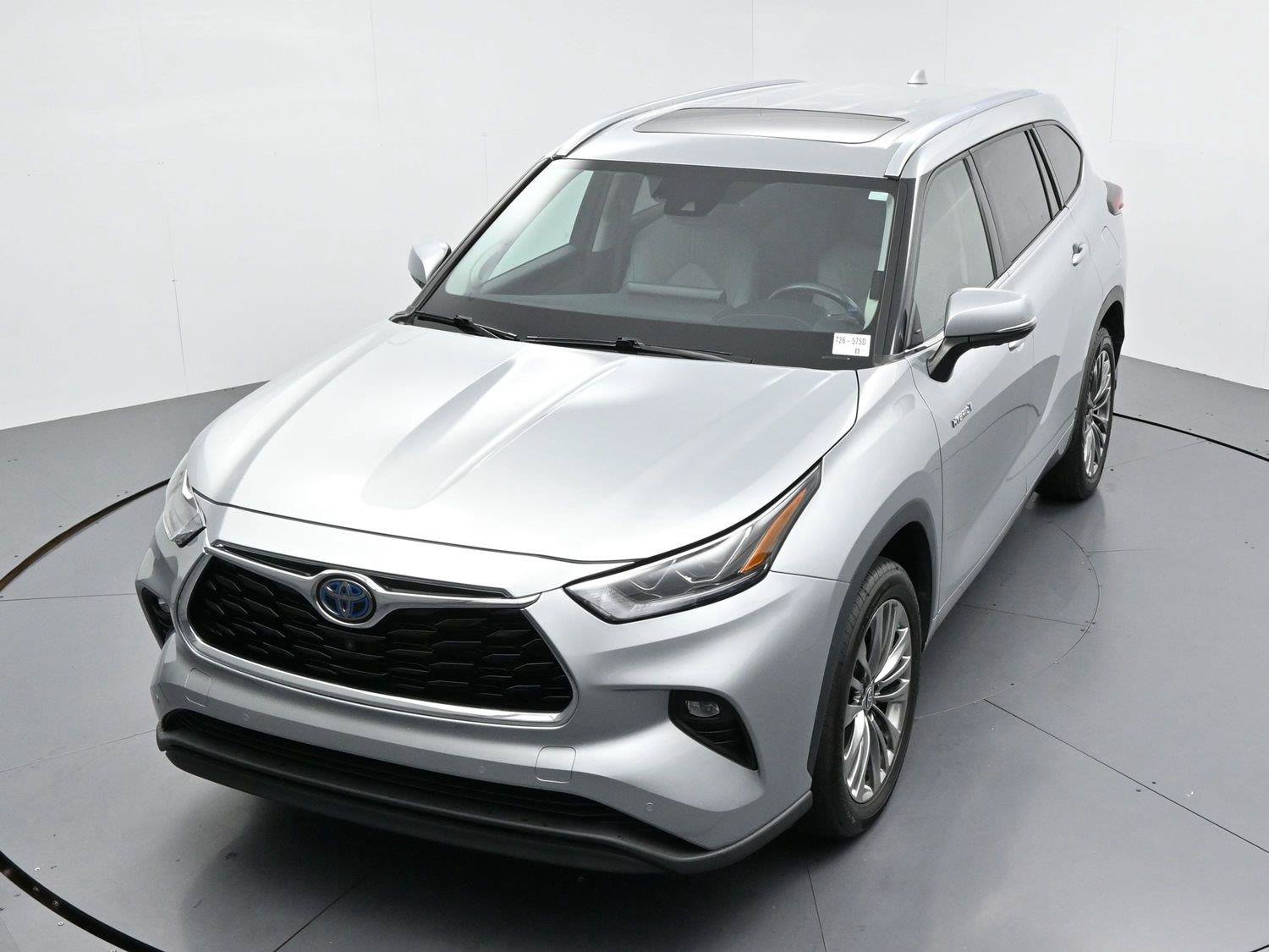 Used 2021 Toyota Highlander Limited FWD image 46