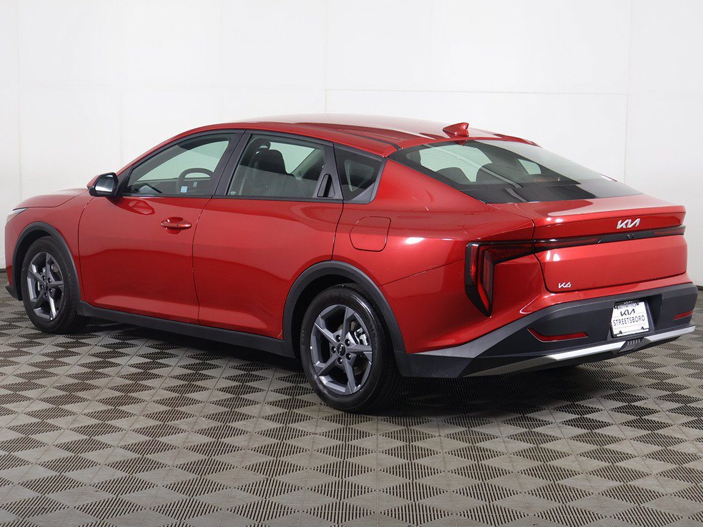Used 2025 Kia K4 FWD image 8