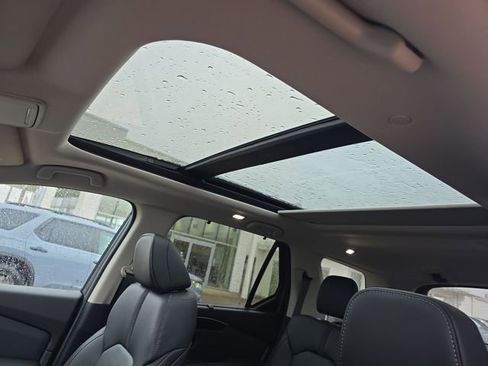 New 2025 Honda Pilot Touring image 21