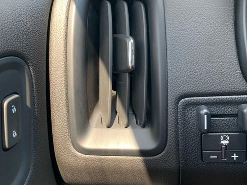 Used 2019 Chevrolet Colorado LT w/ LT Convenience Package RWD image 25