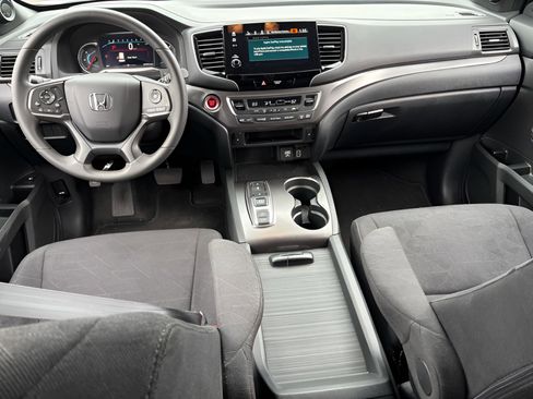 Certified 2022 Honda Pilot Sport image 13