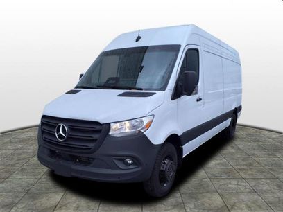 New 2025 Mercedes-Benz Sprinter 4500