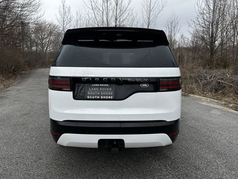 Used 2023 Land Rover Discovery S R-Dynamic image 6