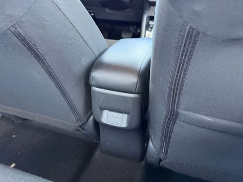 Used 2025 Nissan Versa SV FWD image 23