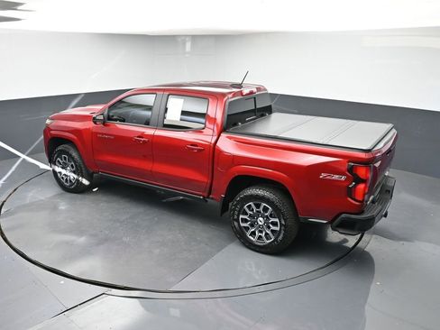 Used 2024 Chevrolet Colorado Z71 w/ Z71 Convenience Package 2 image 40