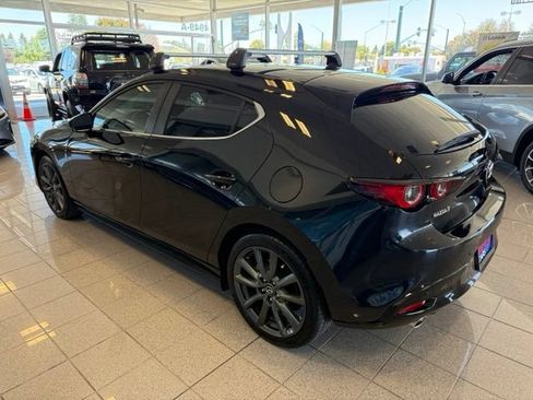 Used 2023 MAZDA MAZDA3 s FWD image 5