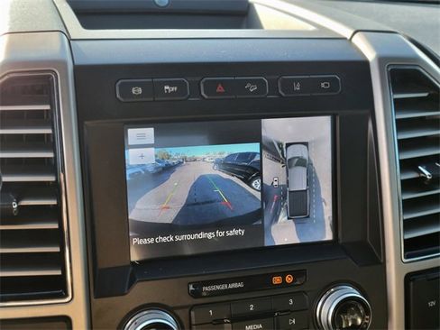 Certified 2020 Ford F250 Platinum image 26