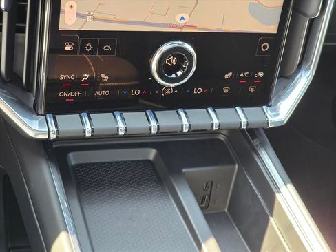 New 2026 GMC Acadia Elevation image 16