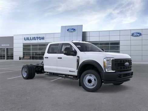 New 2026 Ford F550 XL image 7
