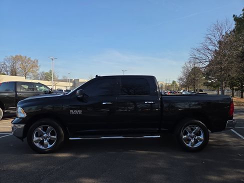 Used 2018 RAM 1500 Big Horn image 2