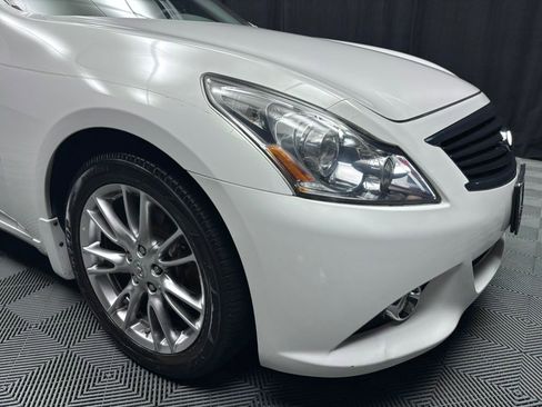 Used 2011 INFINITI G37 x Sedan w/ Premium Pkg image 11