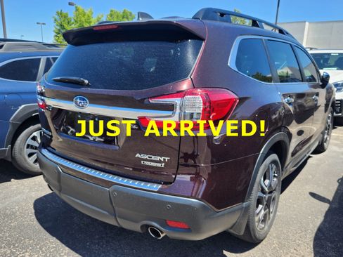 Used 2023 Subaru Ascent Touring AWD/4WD image 3