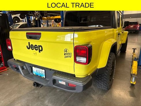 Used 2023 Jeep Gladiator Sport AWD/4WD image 4