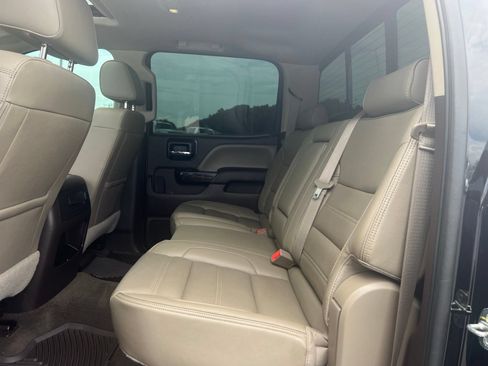 Used 2016 GMC Sierra 2500 Denali w/ Duramax Plus Package AWD/4WD image 28