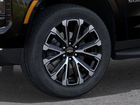 New 2026 Chevrolet Suburban High Country image 16