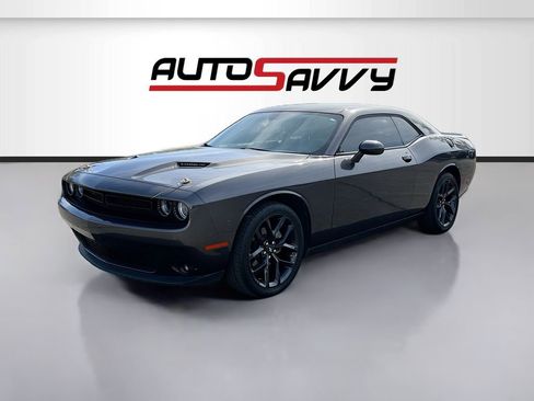 Used 2023 Dodge Challenger SXT w/ Blacktop Package RWD image 3