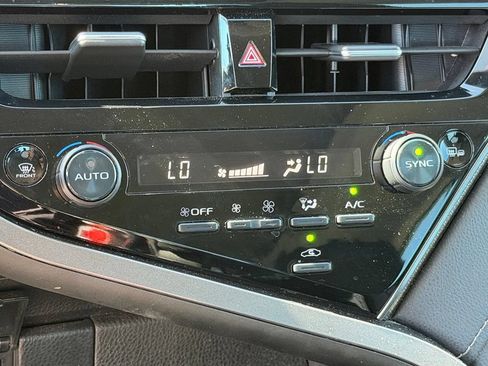 Used 2021 Toyota Camry XSE w/ Navigation Package FWD image 20