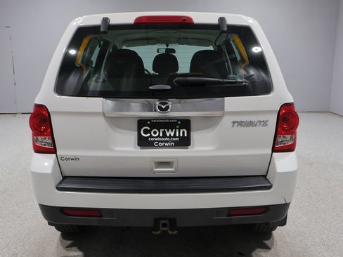 Used 2011 MAZDA Tribute i Sport FWD image 3