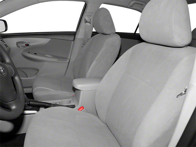 Used 2013 Toyota Corolla LE FWD image 8
